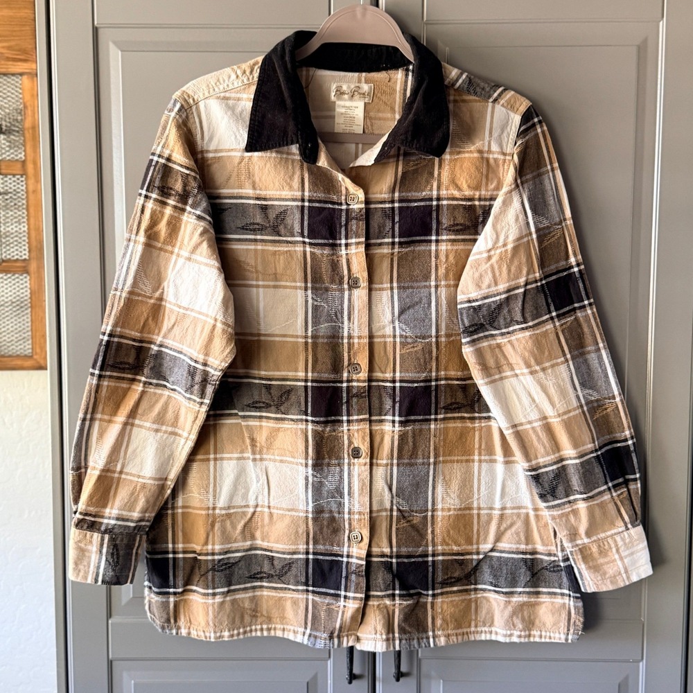 Bobbie Brooks Women Plaid Leaf Corduroy Collar Button Shirt, Tan Black, 14/16W